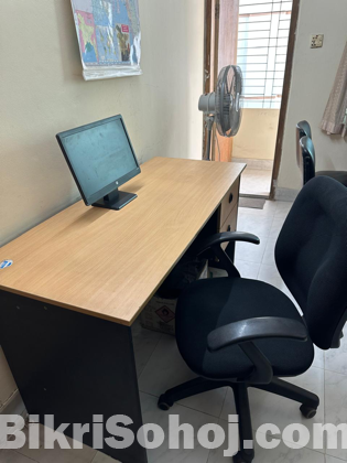 OTB table & chair